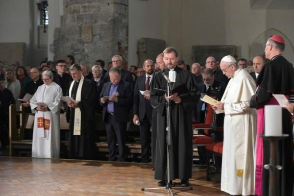 Todos os homens estão automaticamente salvos por Jesus Cristo?